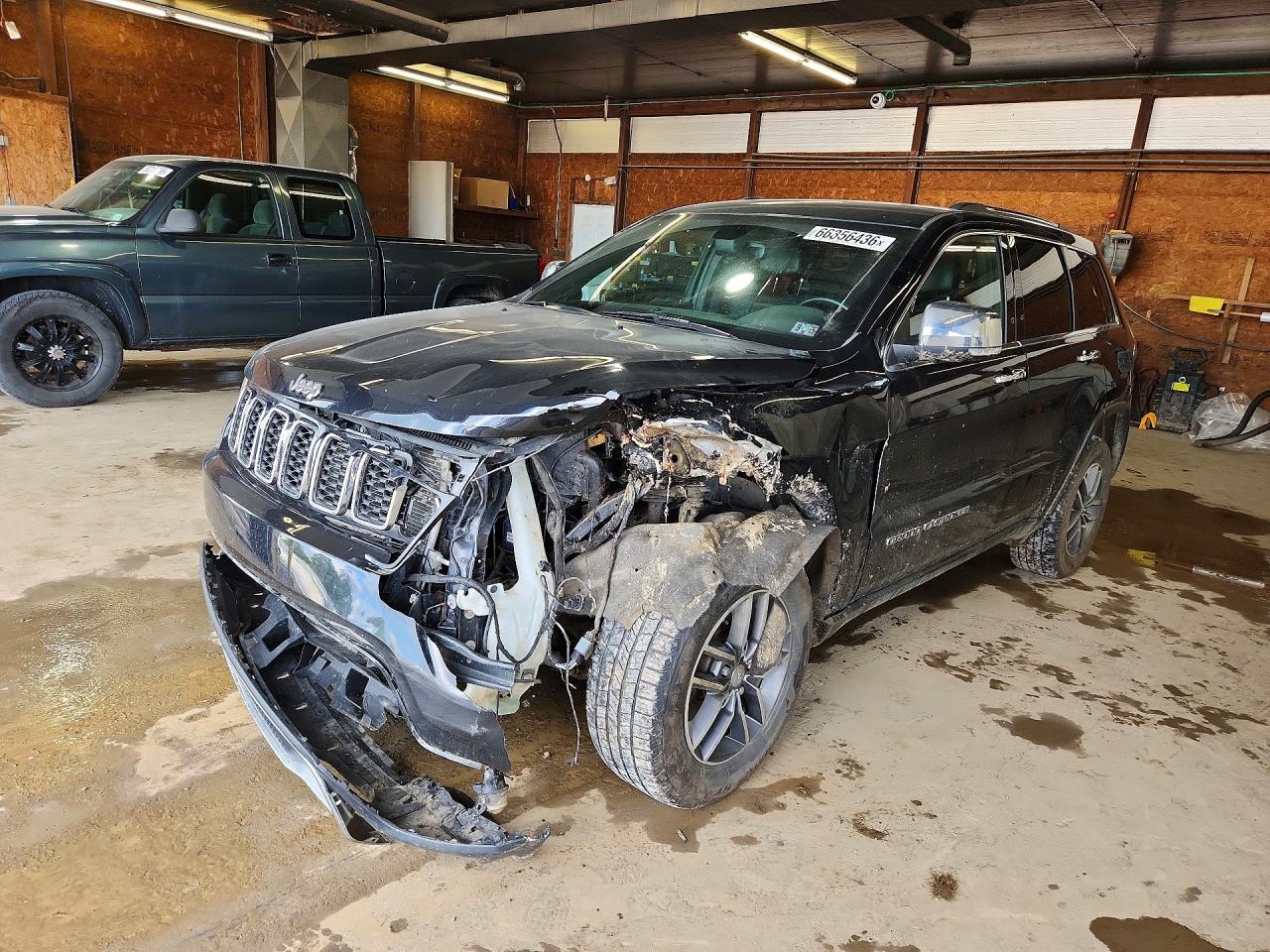 2017 JEEP GRAND CHEROKEE LIMITED 4X4