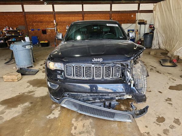 2017 JEEP GRAND CHEROKEE LIMITED 4X4