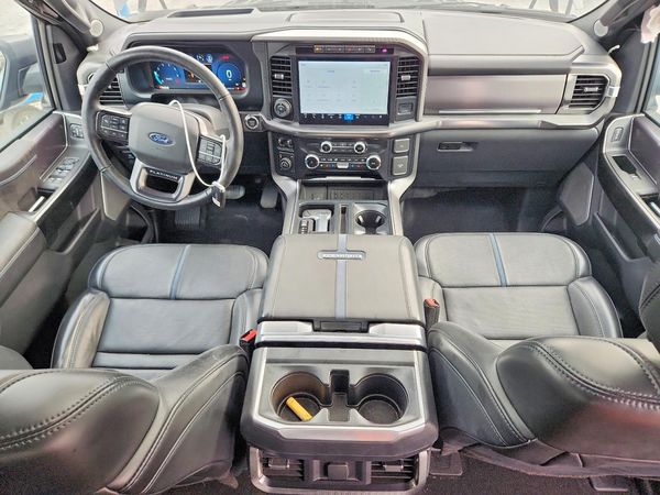 2024 FORD F150