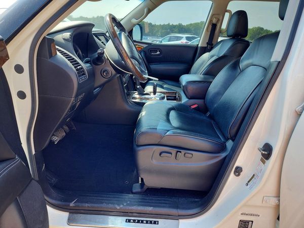 2017 INFINITI QX80