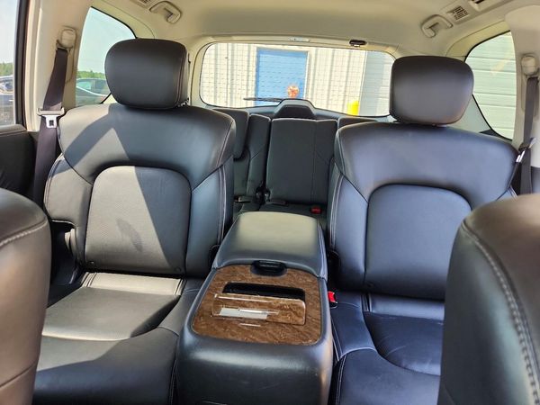 2017 INFINITI QX80
