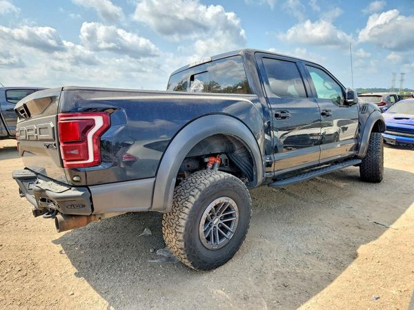 2019 FORD F150 Super Crew - Raptor