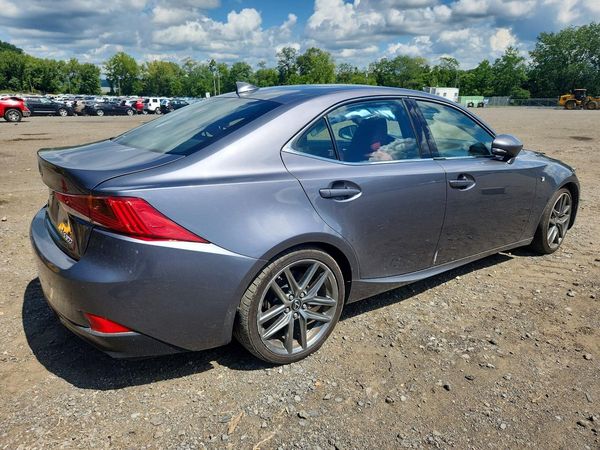 2017 LEXUS IS