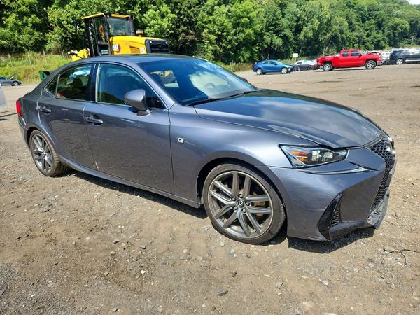 2017 LEXUS IS