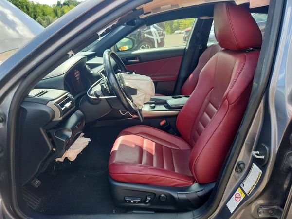 2017 LEXUS IS