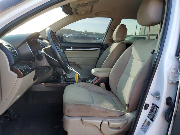 2014 KIA SORENTO Base/ LX