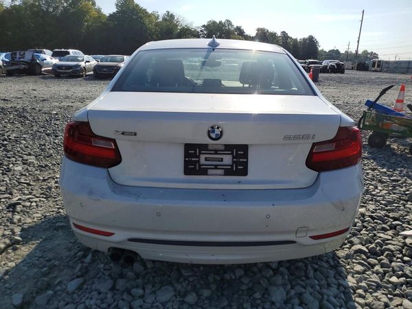 2016 BMW 228
