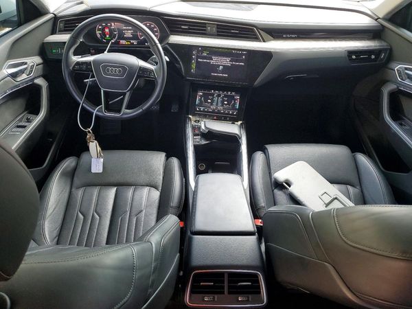 2022 AUDI E-TRON quattro Prestige — CKPT