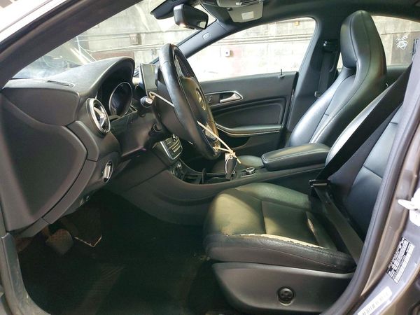 2015 MERCEDES-BENZ CLA