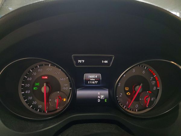 2015 MERCEDES-BENZ CLA