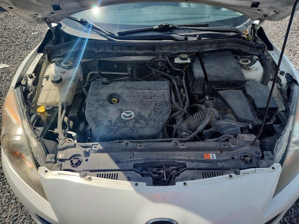 2012 MAZDA 3 Touring/GS