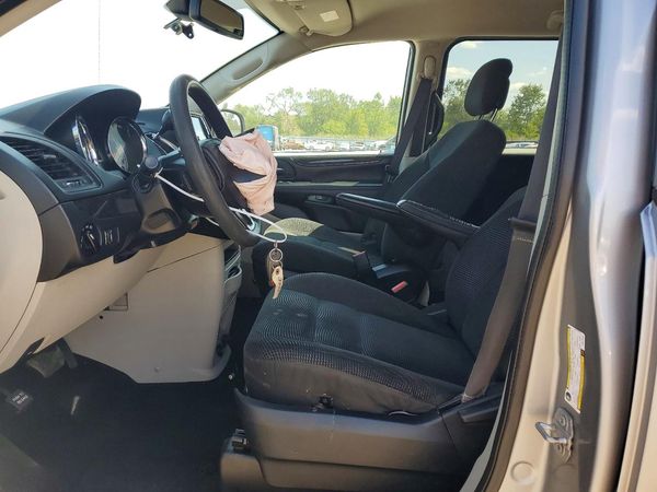 2020 DODGE GRAND CARAVAN SE