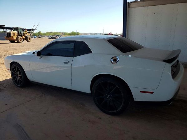 2016 DODGE CHALLENGER SXT
