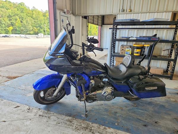 2012 HARLEY-DAVIDSON FLTRX