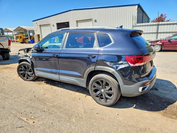 2022 VOLKSWAGEN TAOS