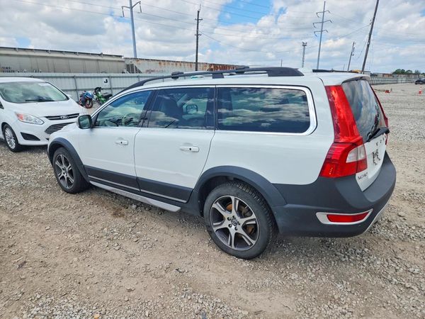 2012 VOLVO XC70