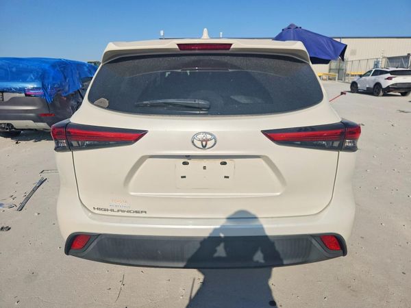 2020 TOYOTA HIGHLANDER L