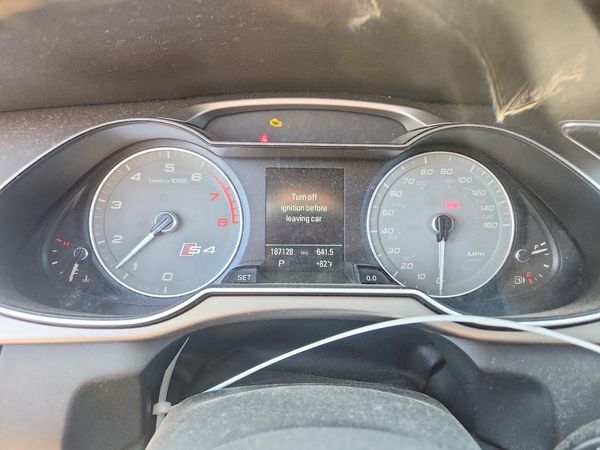 2014 AUDI S4 quattro Premium Plus