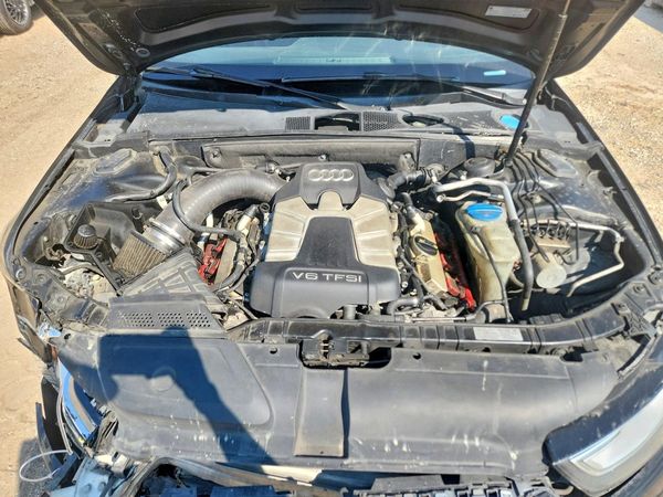 2014 AUDI S4 quattro Premium Plus