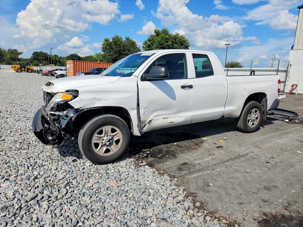 2015 TOYOTA TUNDRA SR5 Grade