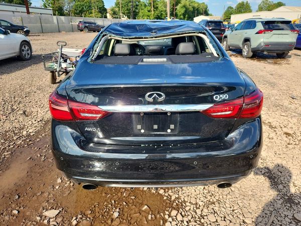 2021 INFINITI Q50 LUXE