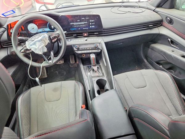 2023 HYUNDAI ELANTRA