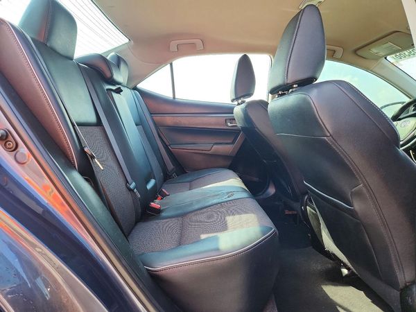 2016 TOYOTA COROLLA