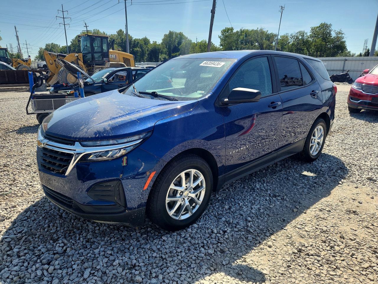2022 CHEVROLET EQUINOX LS — Front 3/4