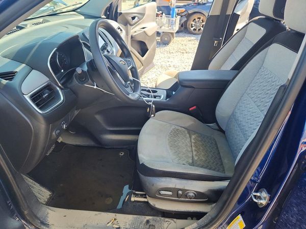 2022 CHEVROLET EQUINOX LS — DENT