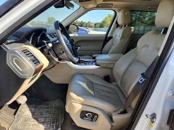 2017 LAND ROVER RANGE ROVER SPORT