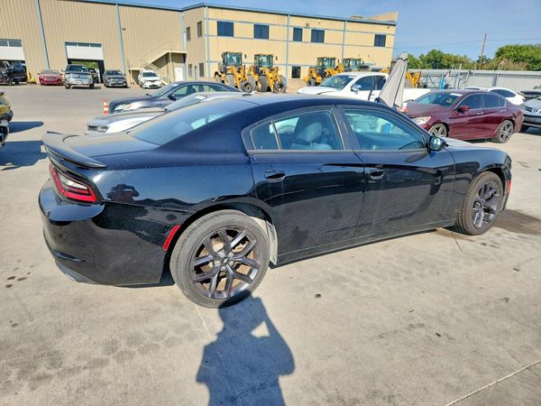 2019 DODGE CHARGER SXT