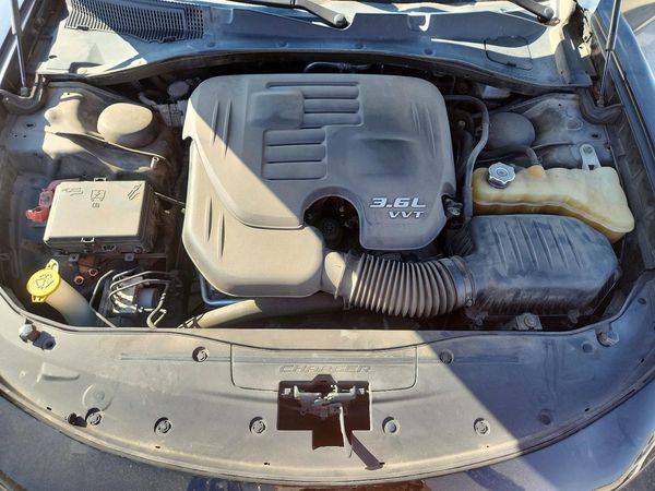 2019 DODGE CHARGER SXT