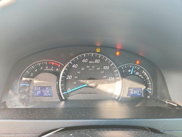 2014 TOYOTA CAMRY — ODOM