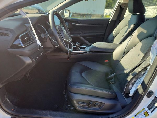 2023 TOYOTA CAMRY XLE — DENT