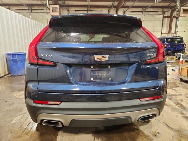 2020 CADILLAC XT4