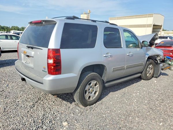 2012 CHEVROLET TAHOE LS