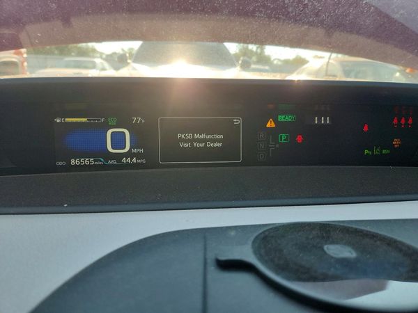 2020 TOYOTA PRIUS