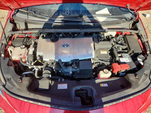 2020 TOYOTA PRIUS