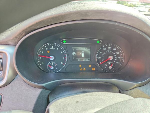 2017 KIA SORENTO L, LX