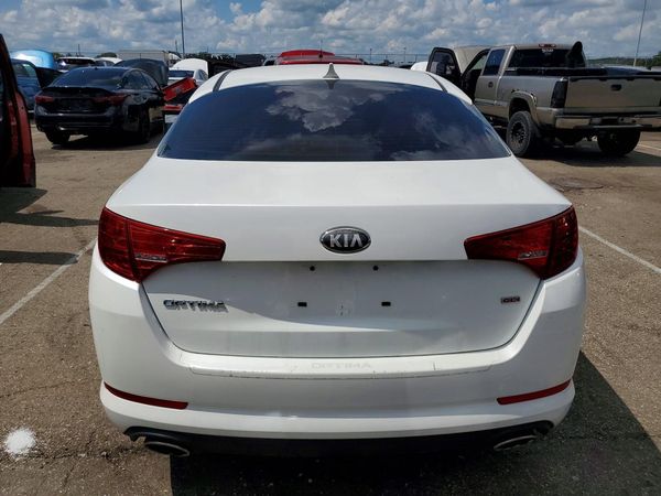 2013 KIA OPTIMA LX