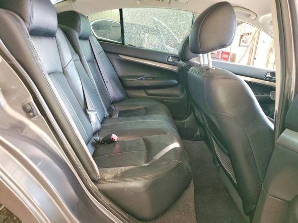 2012 INFINITI G37