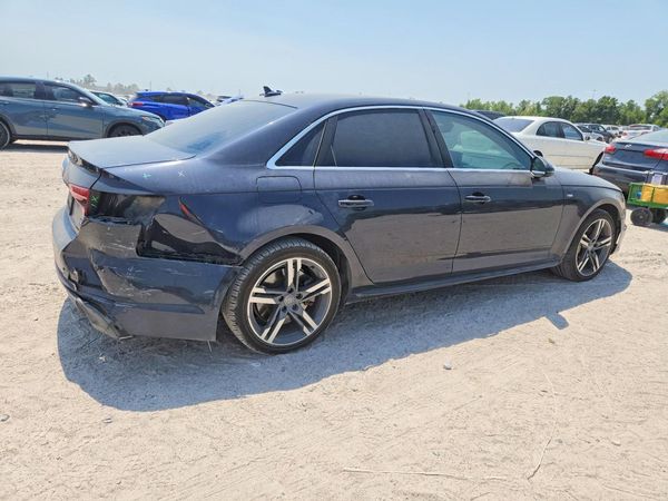 2017 AUDI A4 quattro Premium Plus