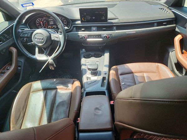 2017 AUDI A4 quattro Premium Plus