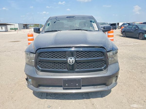 2017 RAM 1500 ST