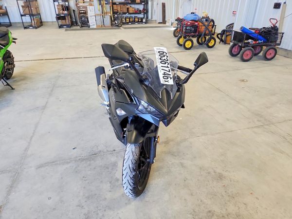 2026 KAWASAKI EX500
