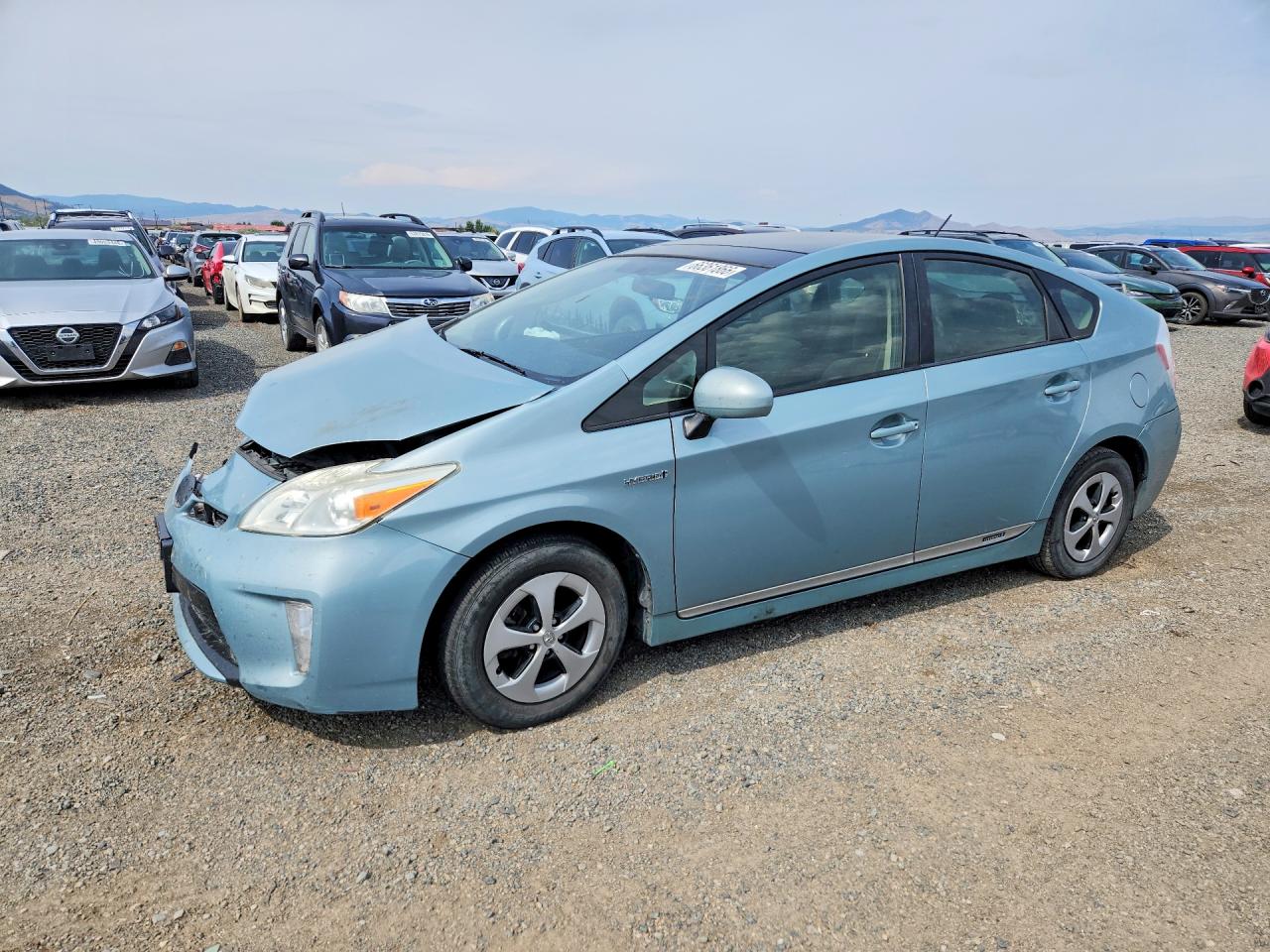 2013 TOYOTA PRIUS — Front 3/4
