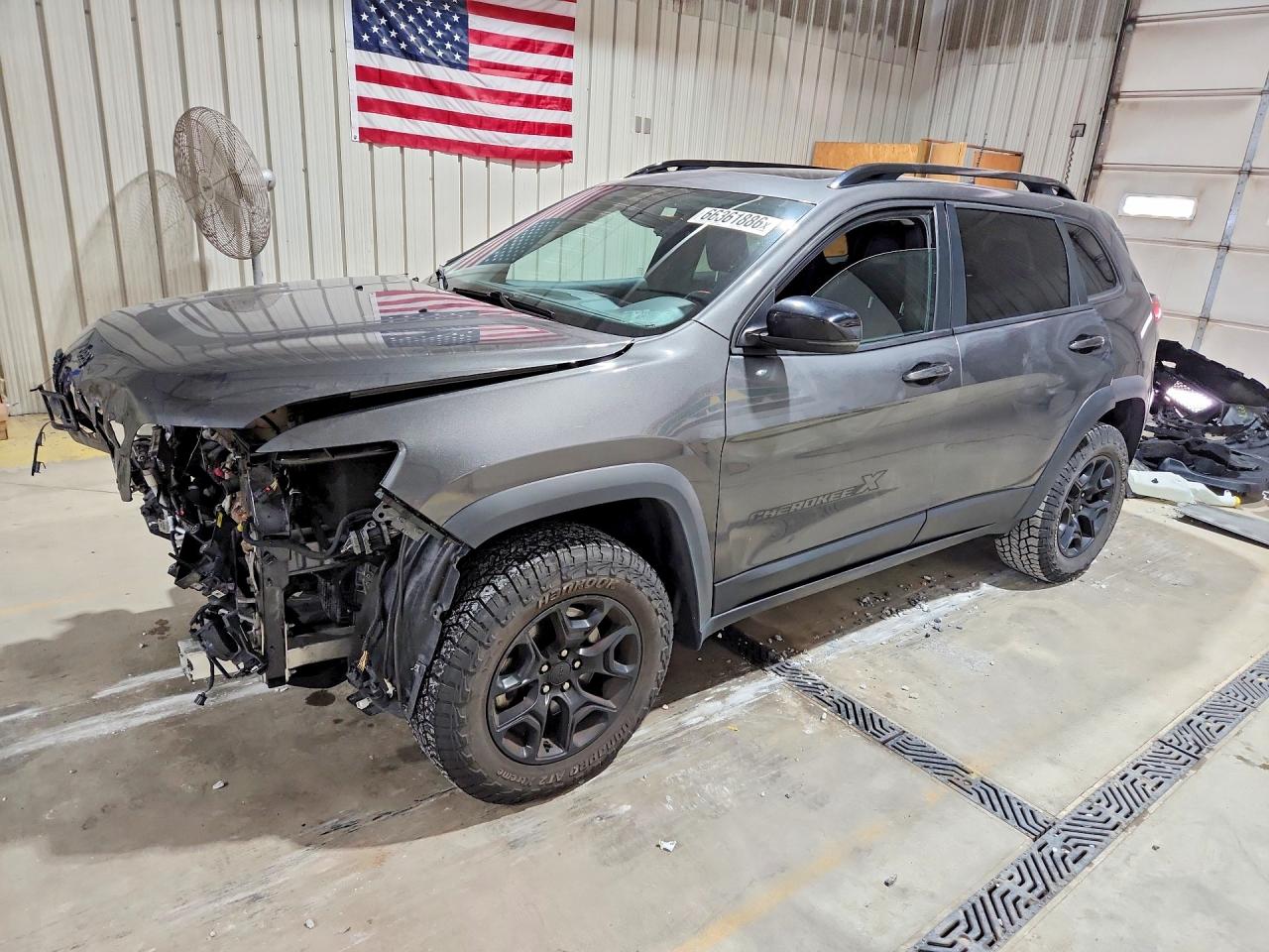 2022 JEEP CHEROKEE