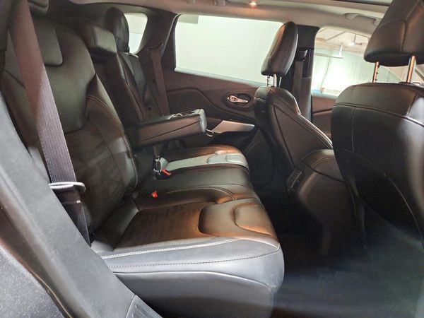 2022 JEEP CHEROKEE