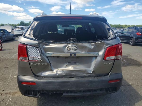 2013 KIA SORENTO