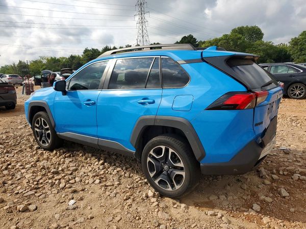2019 TOYOTA RAV4